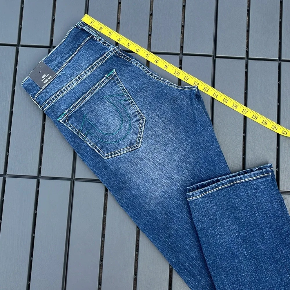 TRUE RELIGION RICKY SINGLE NEEDLE STRAIGHT MEN’S JEAN